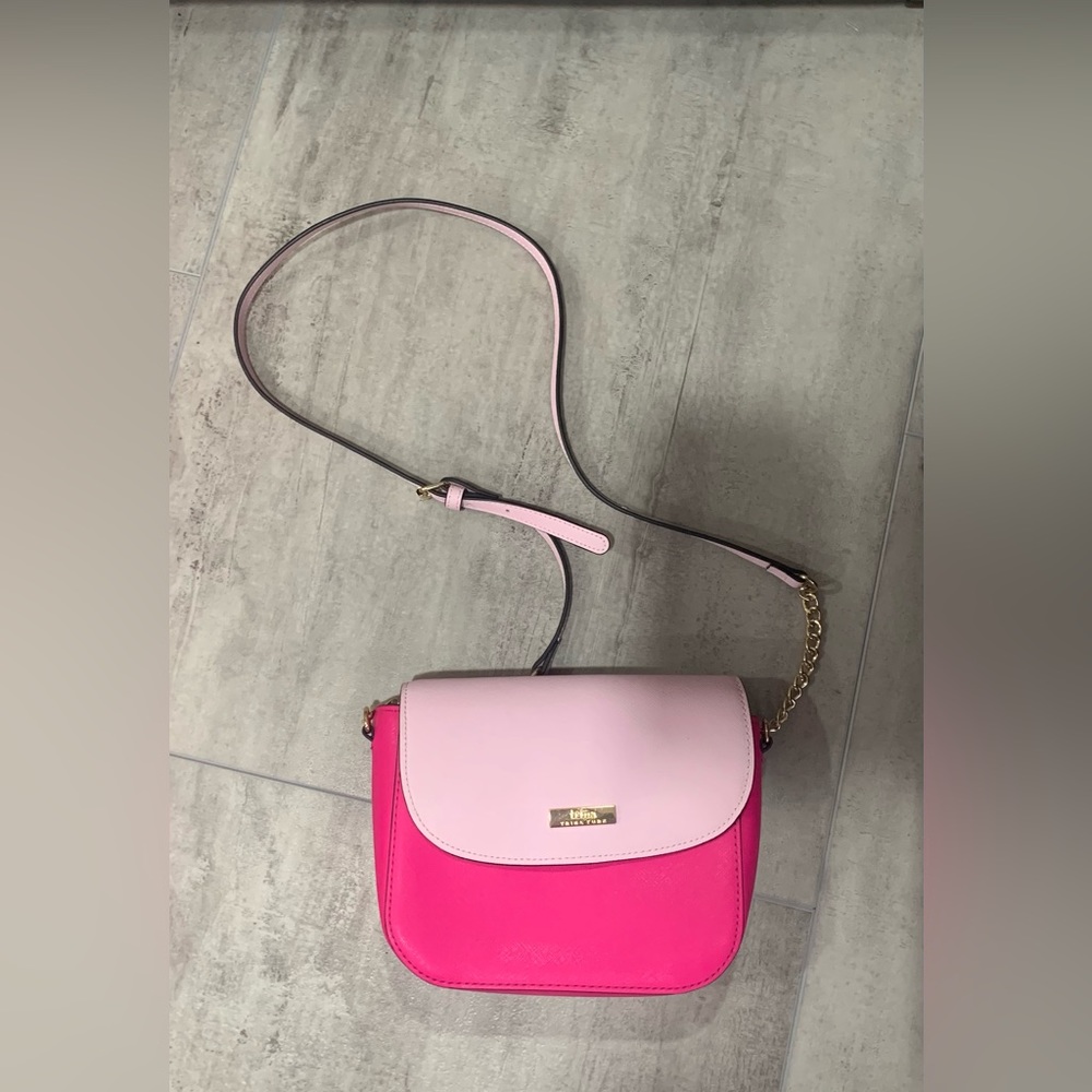 Pink/Fushia purse
